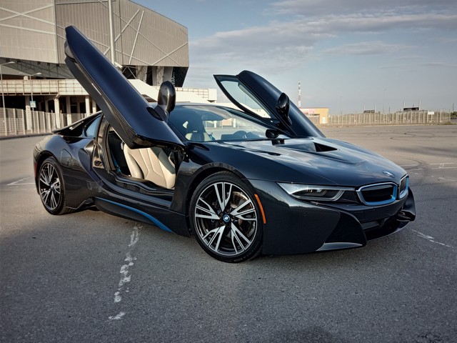 BMW I8 2015