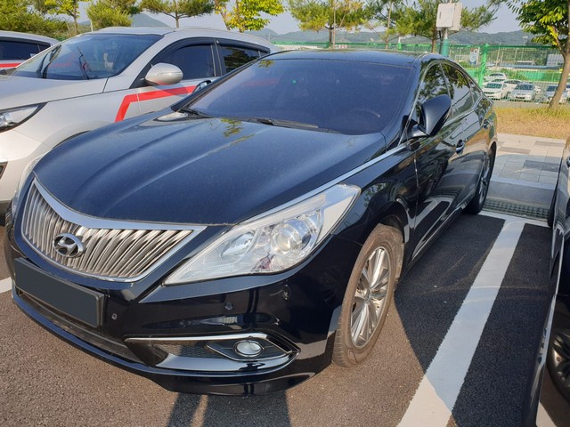 Hyundai Grandeur 2016