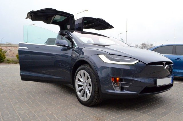 Tesla Model X 90D 2016