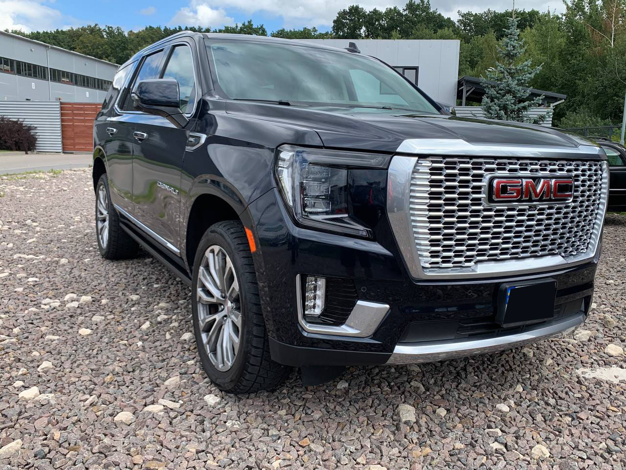 GMC Yukon Denali 2021