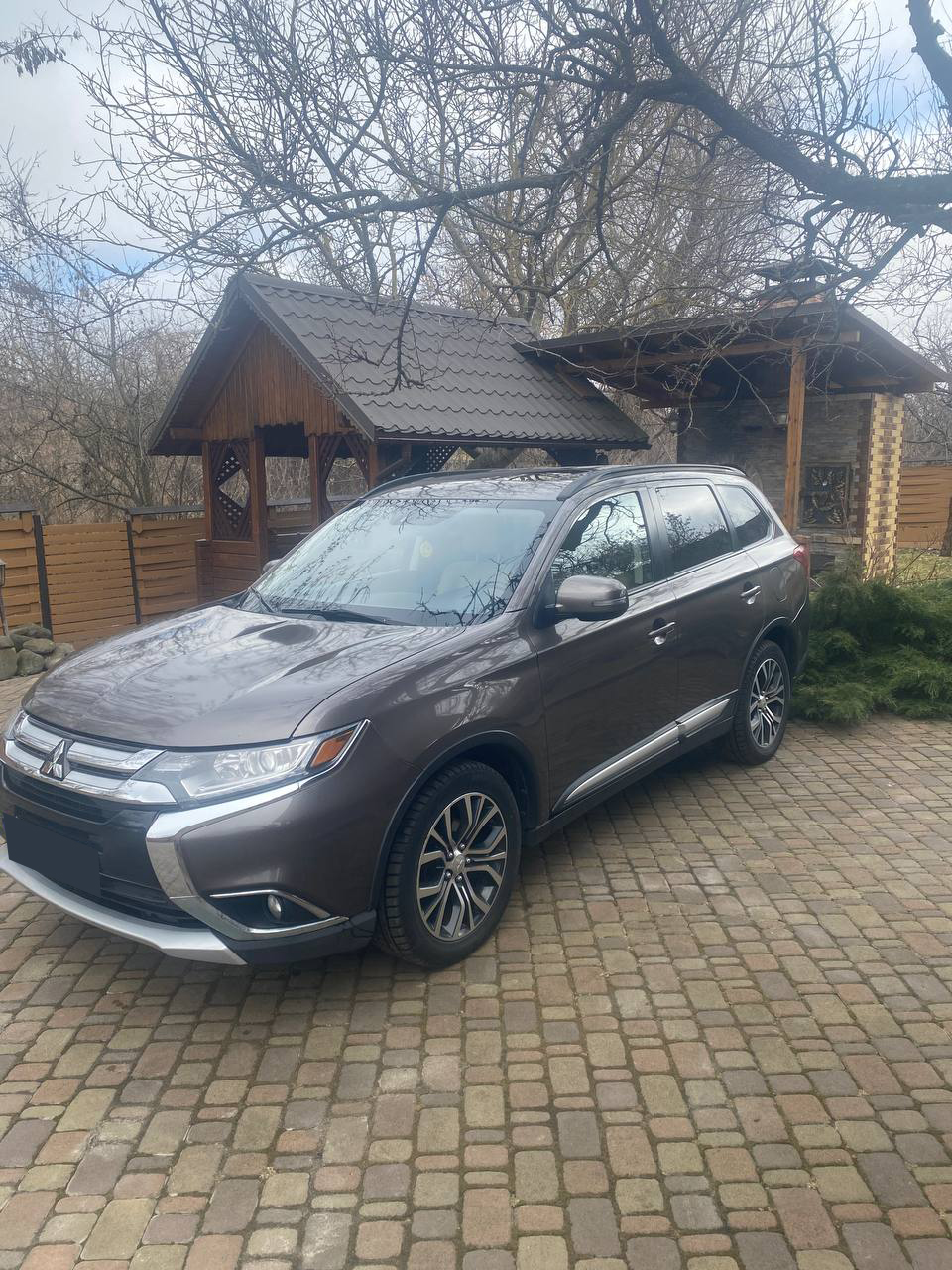 Mitsubishi Outlander 2016