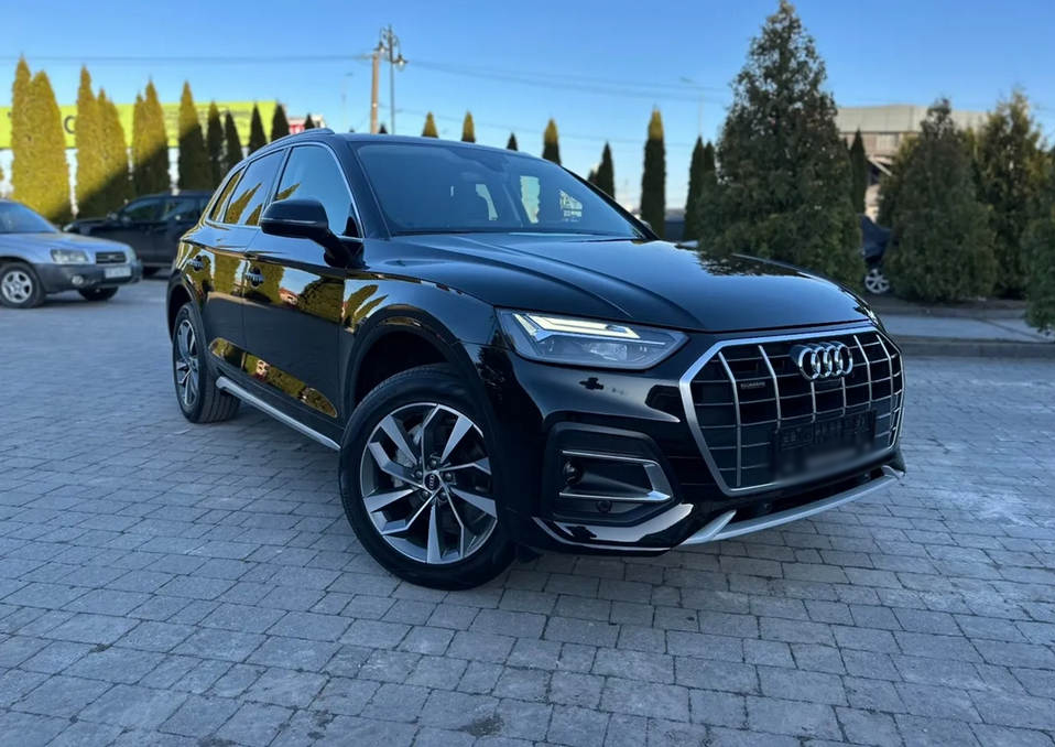Audi Q5 S line 2024